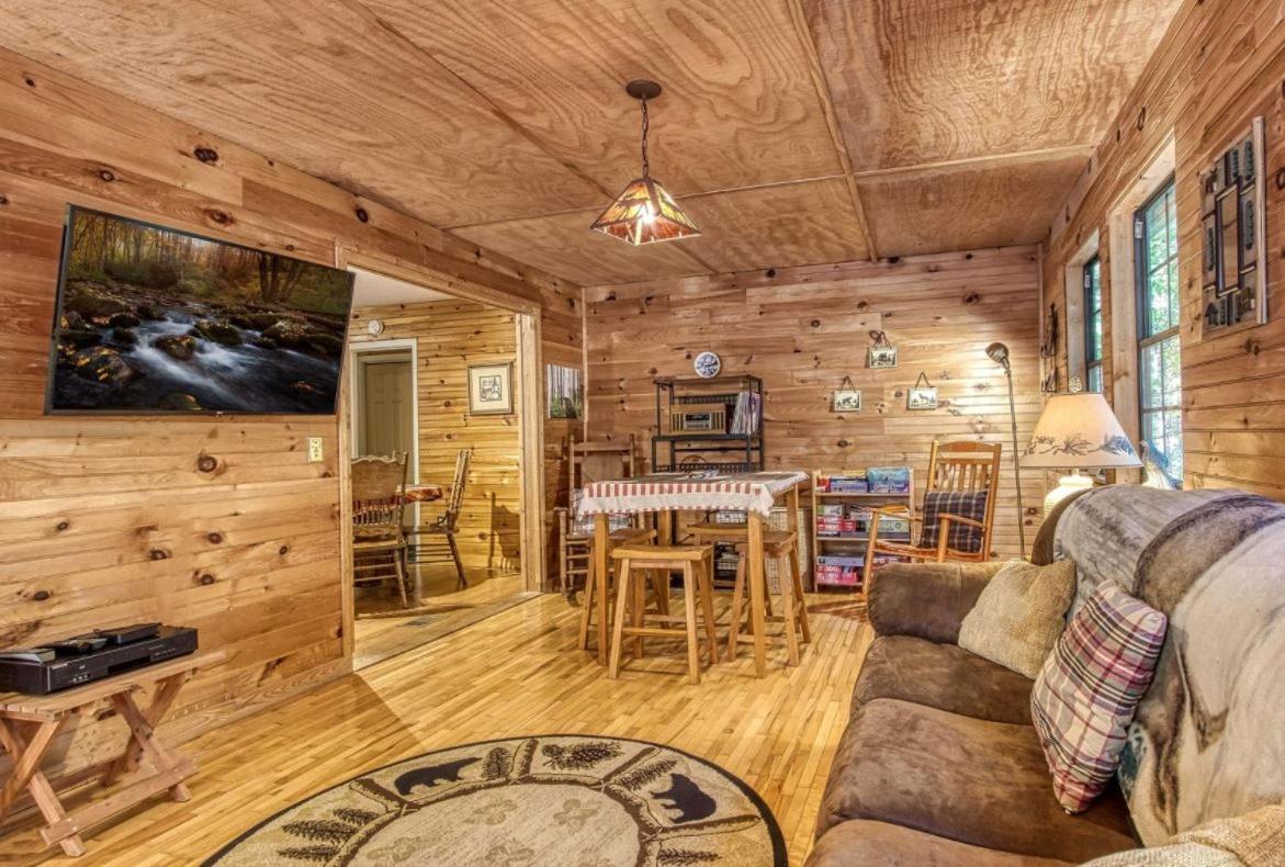 Sunset Ridge Cabin Pigeon Forge Exterior photo