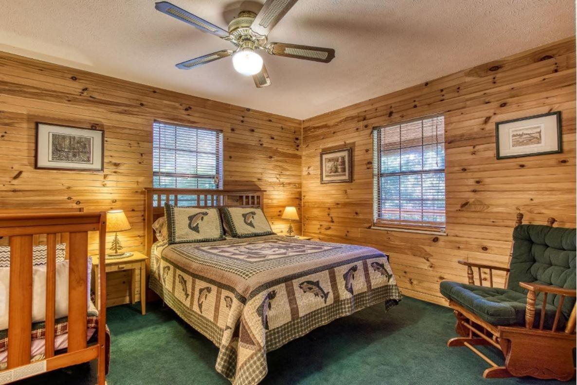 Sunset Ridge Cabin Pigeon Forge Exterior photo